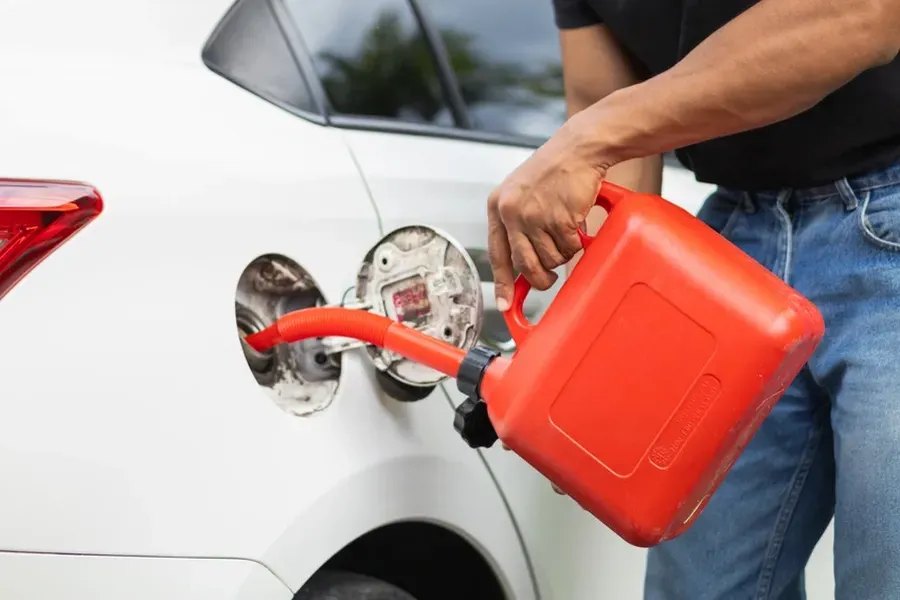 Fuel Delivery Solutions For Drivers Stranded Far From Gas Stations Atlanta, GA Fuel Delivery Solutions For Drivers Stranded Far From Gas Stations Atlanta, GA