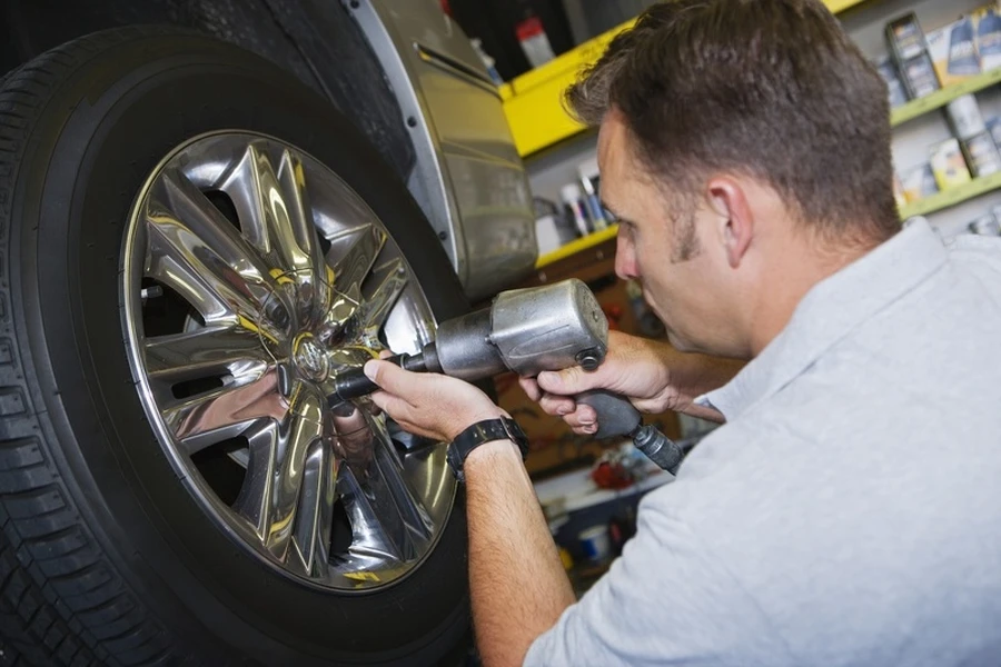 Reliable Tire Changing Atlanta, GA Reliable Tire Changing Atlanta, GA